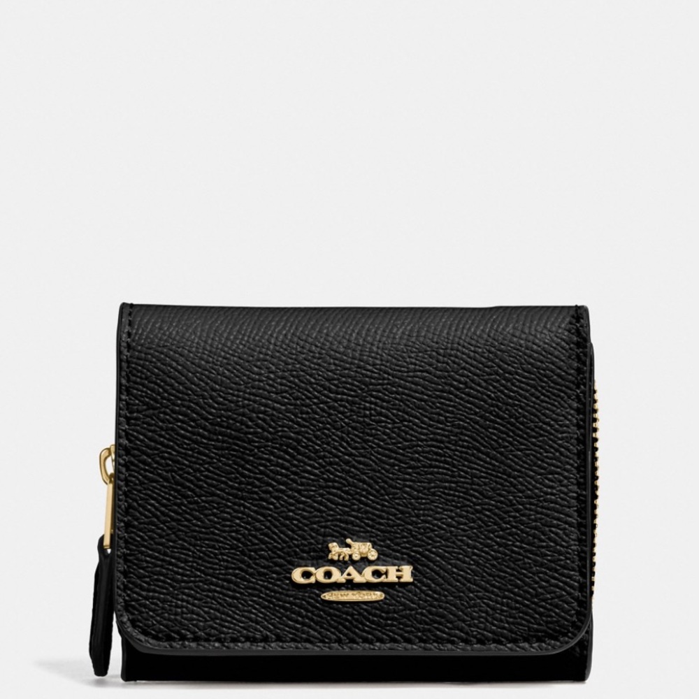 Small Coach wallet with chain